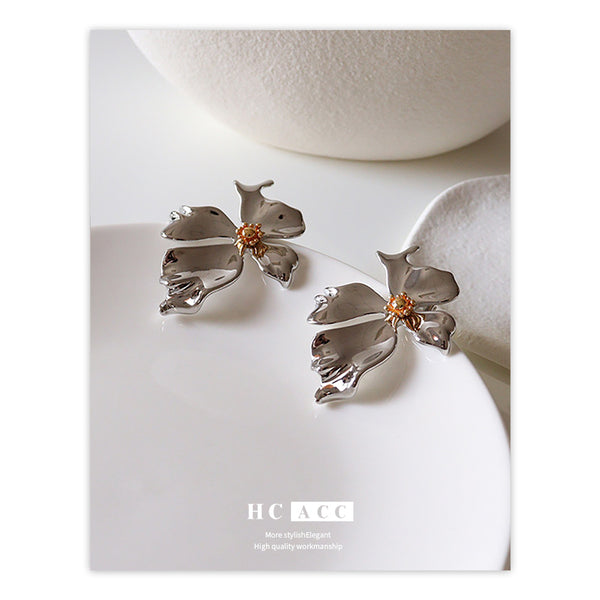 Metal Flower Earrings High-grade Earrings For Women